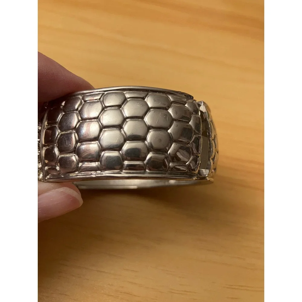 Vintage Silver-Tone Hinged Bangle Bracelet with‎ Rhinestones